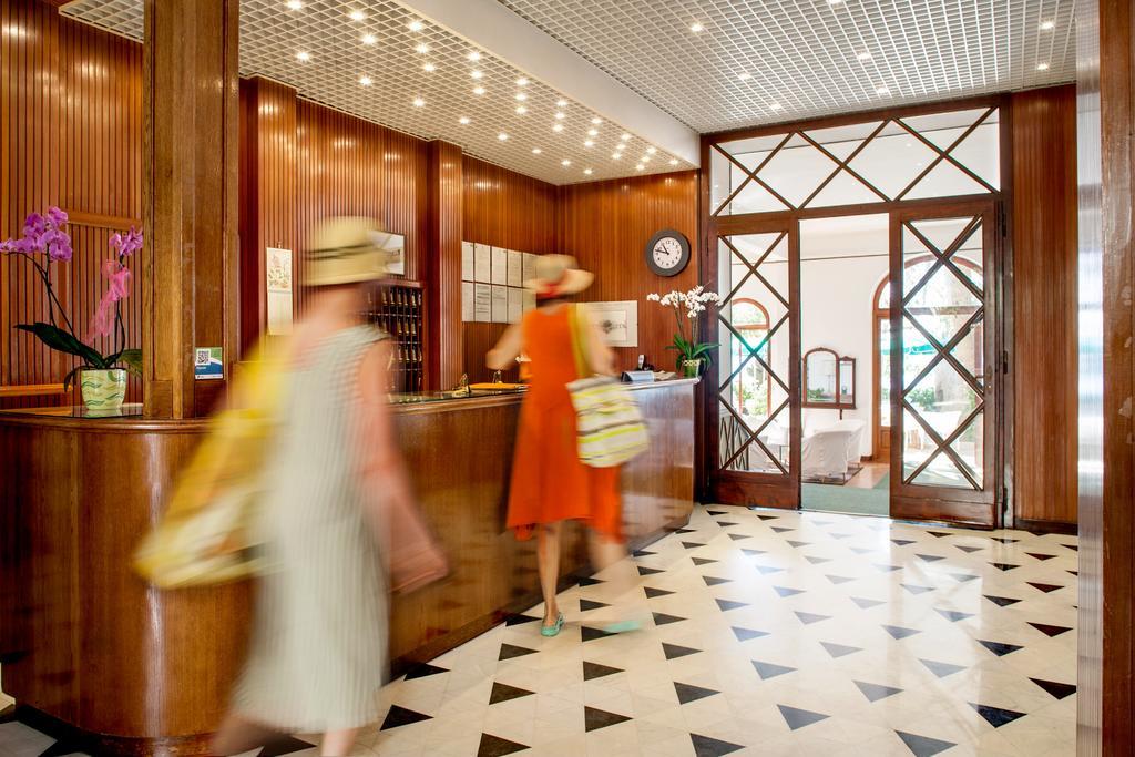 Hotel Beau Sejour Alassio Exterior photo