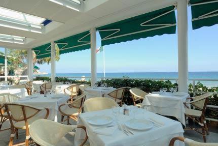 Hotel Beau Sejour Alassio Exterior photo